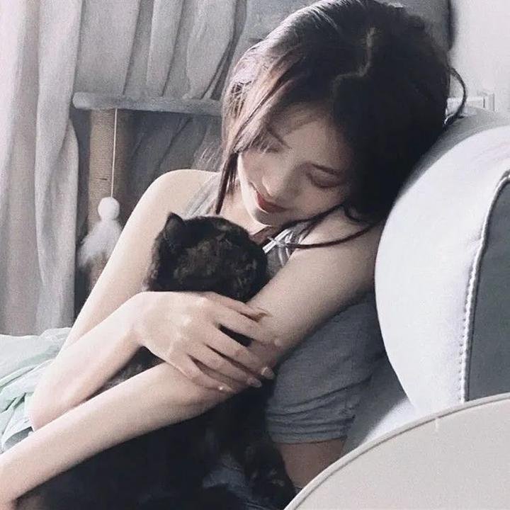追球之傲娇校花死磕傻白甜